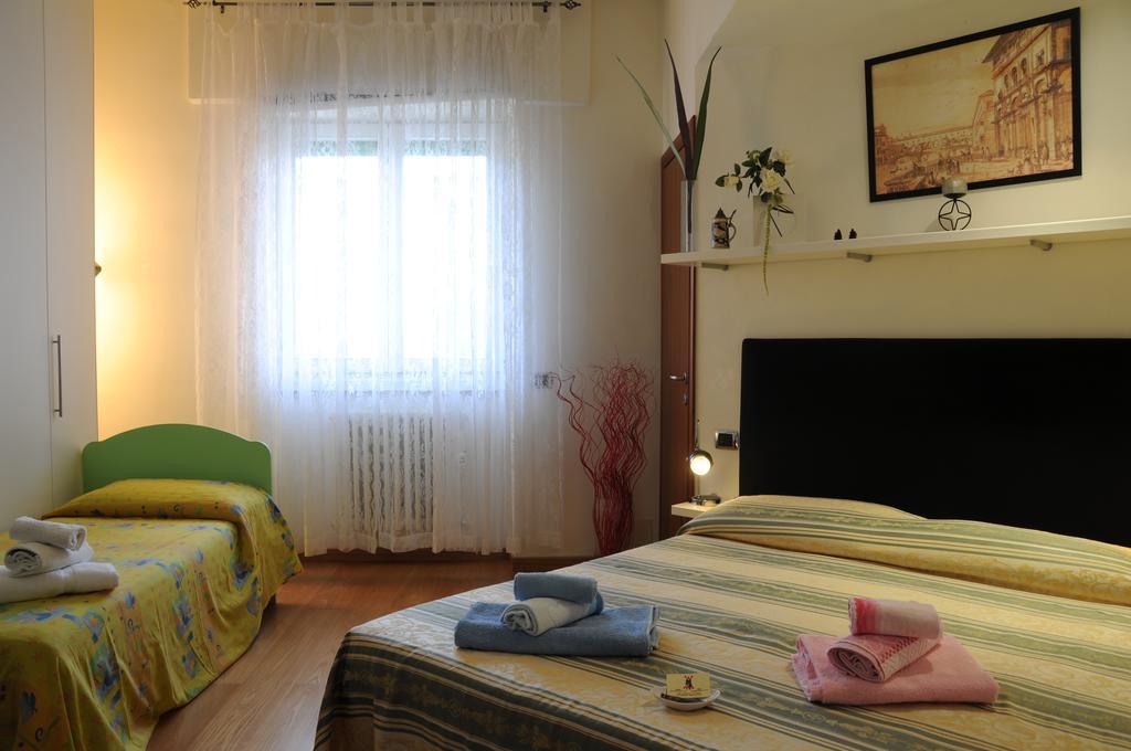 Zeus Rooms Superior Florence Bilik gambar
